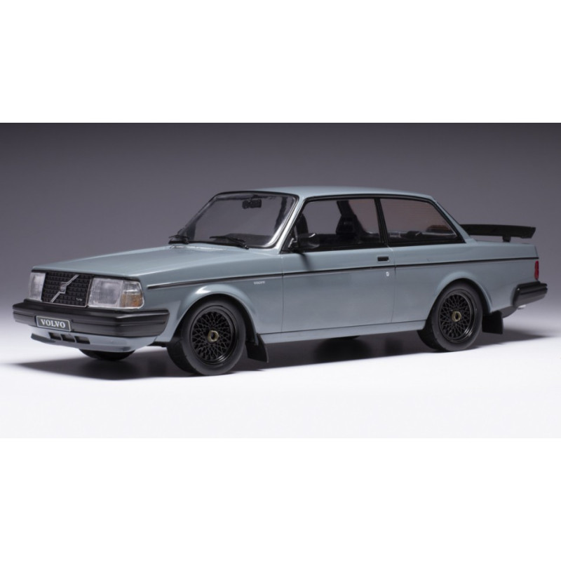 1:18 Ixo Model Volvo 240 Turbo Custom 1986 Grigio