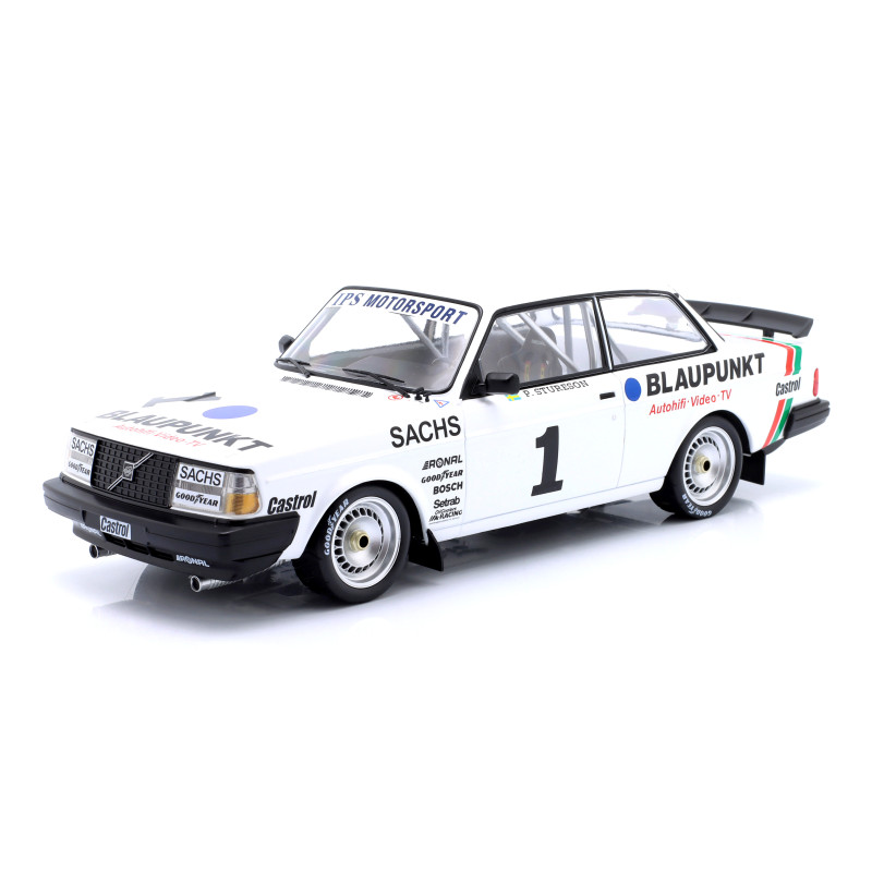 1:18 Ixo Model Volvo 240 Turbo N1 DTM Nurburgring 1985 Stureson