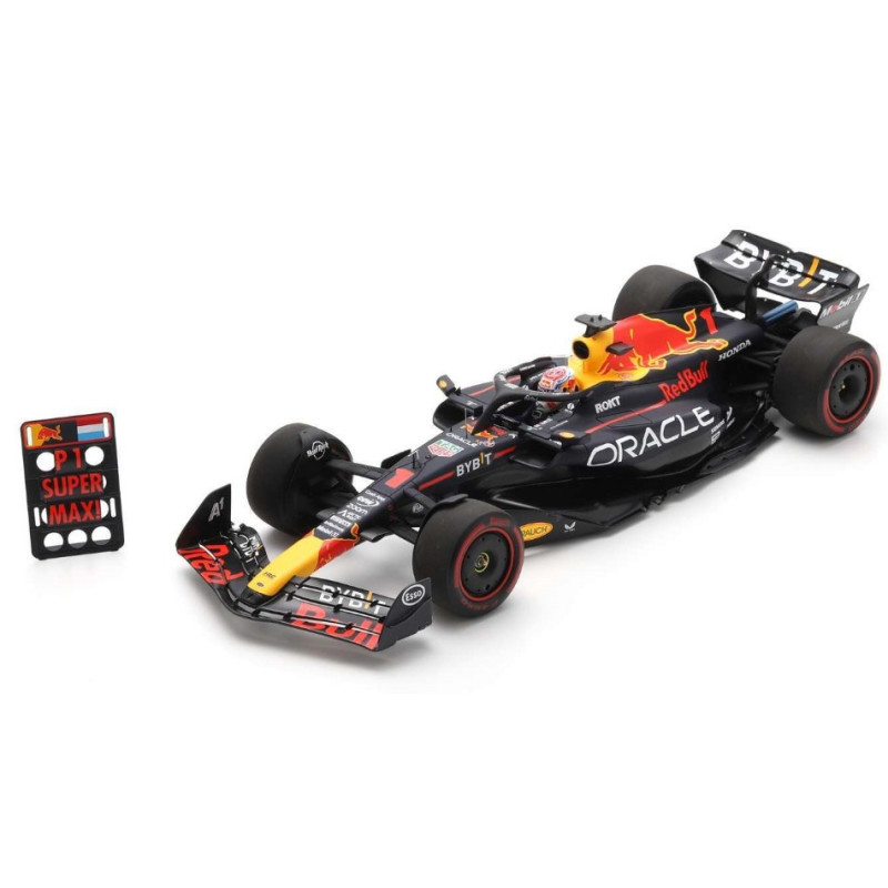 1:18 Spark RED Bull N1 Winner British GP 2023 MAX Verstappen With PIT Board