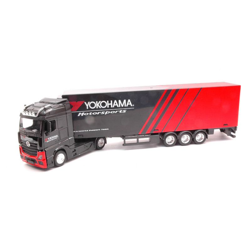 1:43 Burago Mercedes Actros Gigaspace Hauler With Trailer Yokohama