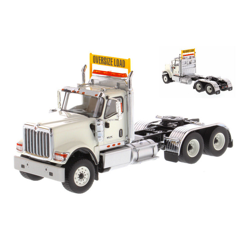 1:50 Diecast Master HX520 Tandem Tractor Bianco