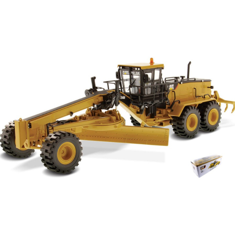 1:50 Diecast Master CAT 24M Motor Grader