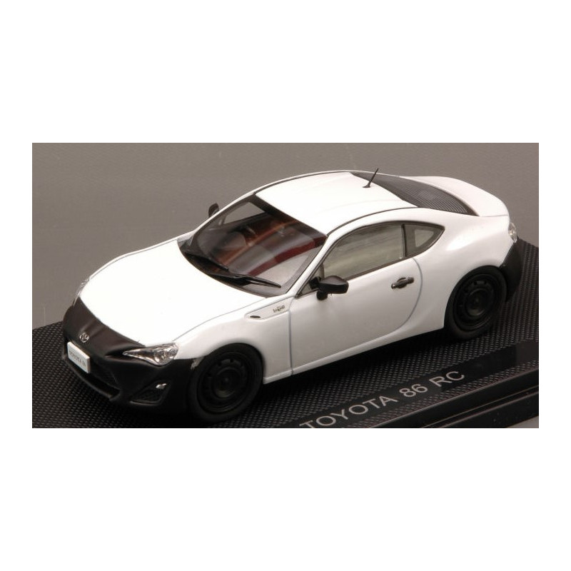 1:43 Ebbro Toyota 86 RC Bianco