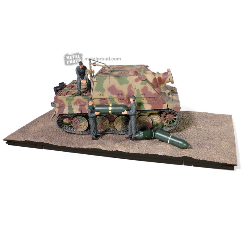 1:32 Forces of Valor German Sturmmorserwagen 606/4 With 38 cm