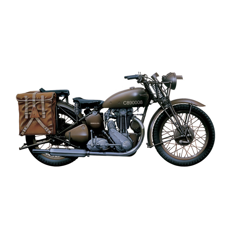 1:9 Italeri Triumph 3 HW Motorcycle KIT