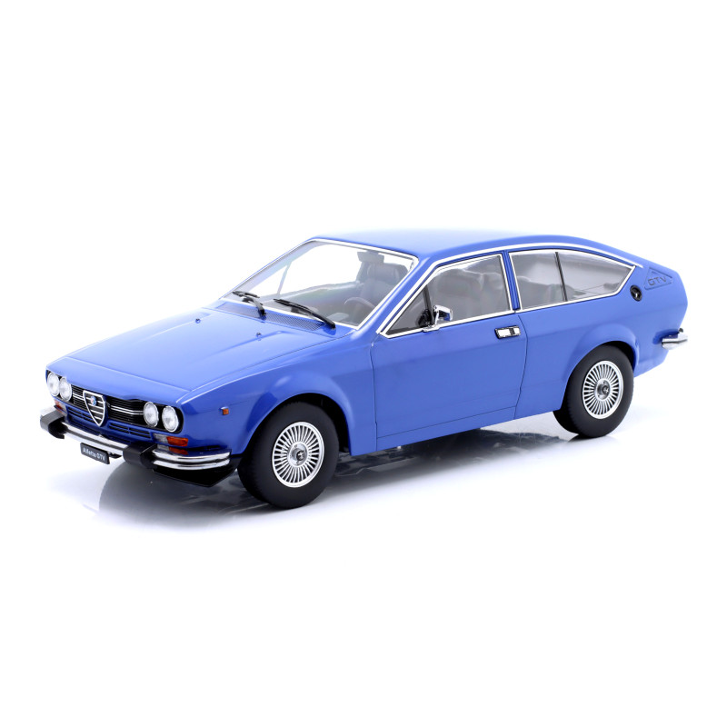 1:18 KK Scale Alfa Romeo Alfetta 2000 GTV 1976 Blu