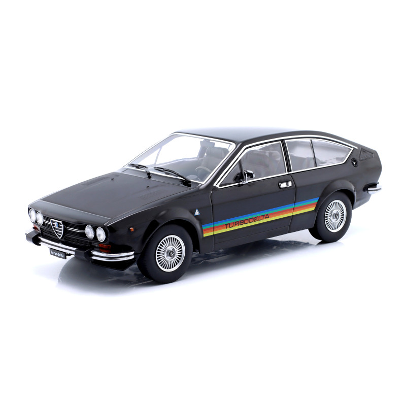 1:18 KK Scale Alfa Romeo GTV 2000 Turbodelta 1979 Nero/flatnero