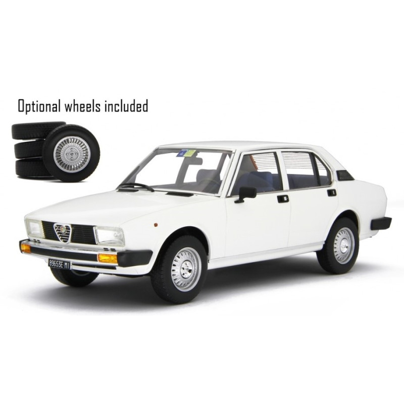 1:18 Laudo Racing Alfa Romeo Alfetta 2.0 L 1978 Bianco