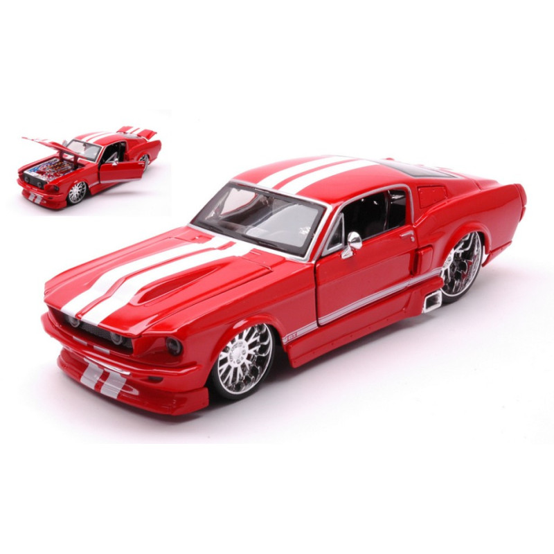 1:24 Maisto Ford Mustang GT 1967 Rosso