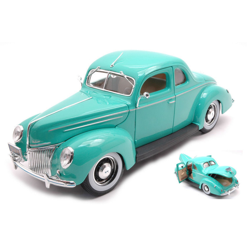 1:18 Maisto Ford Deluxe Coupe 1939 Turchese