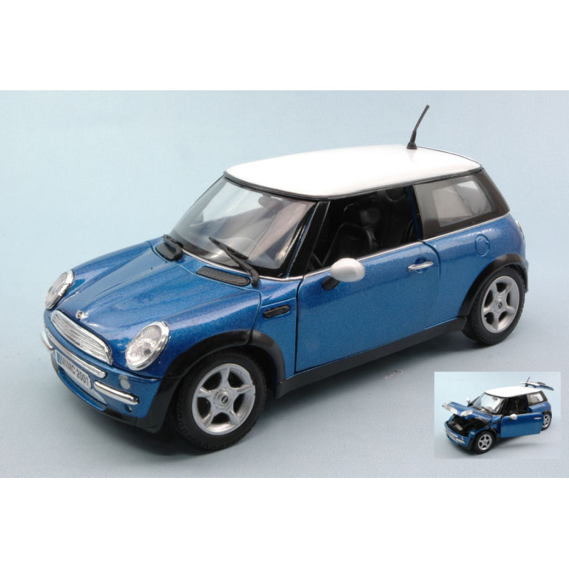 1:18 Motormax Mini Cooper 2001 Blu/bianco