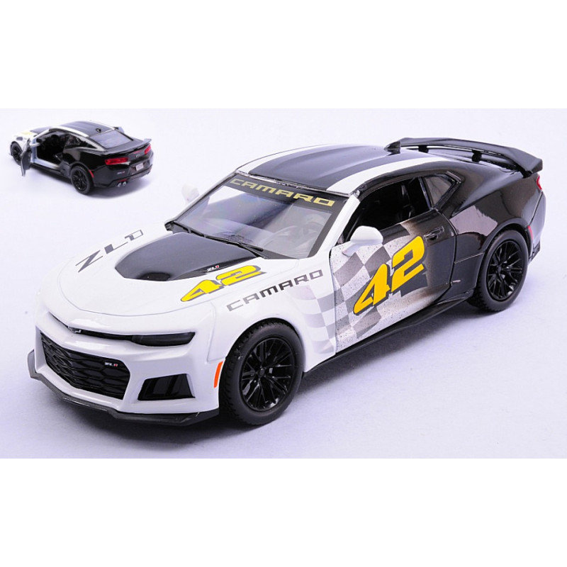 1:24 Motormax Chevrolet Camaro ZL1 N42 2017 Bianco/nero