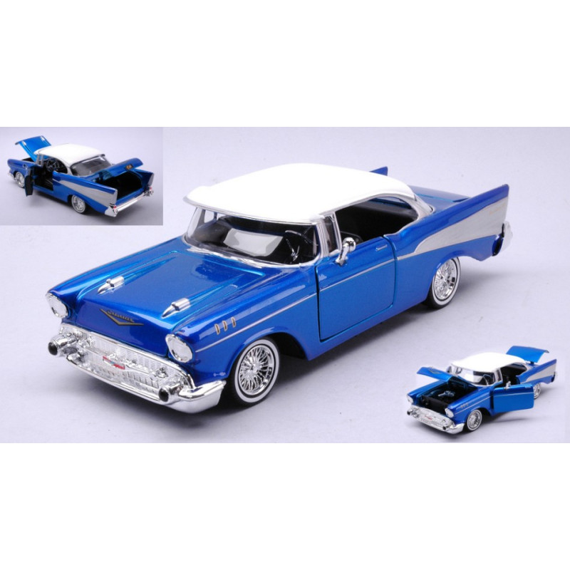 1:24 Motormax Chevrolet BEL AIR GET LOW Series W/visor 1957 Candy Blu/bianco