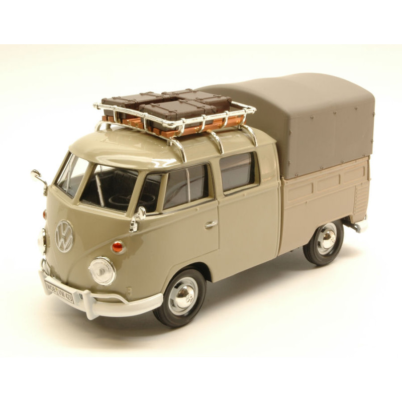 1:24 Motormax VW Type 2 (T1) 1965 Pick UP Closed With Roof Rack Beige