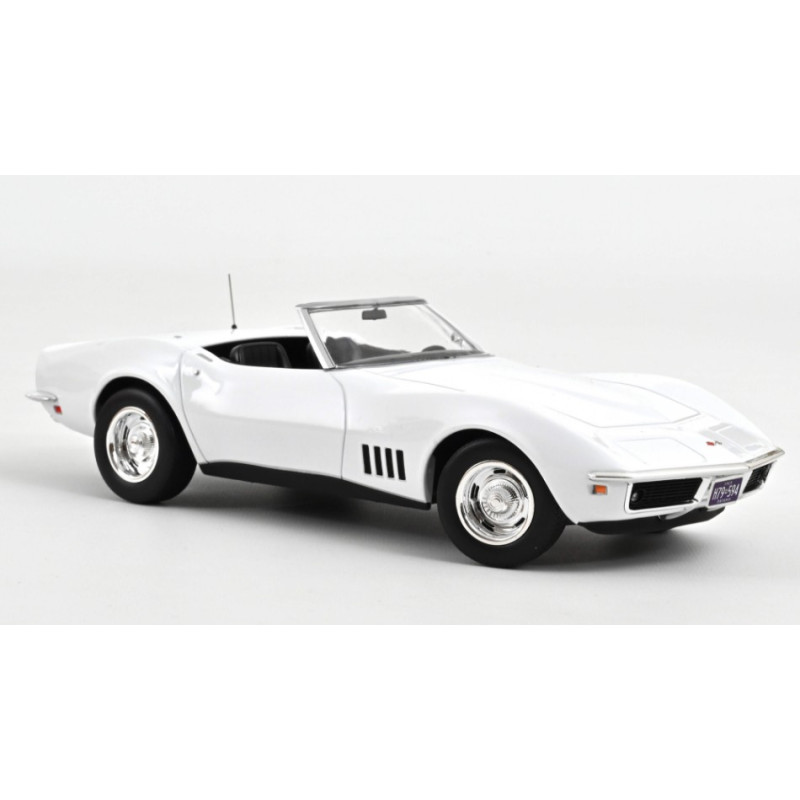 1:18 Norev Chevrolet Corvette Convertible 1969 CAN AM Bianco