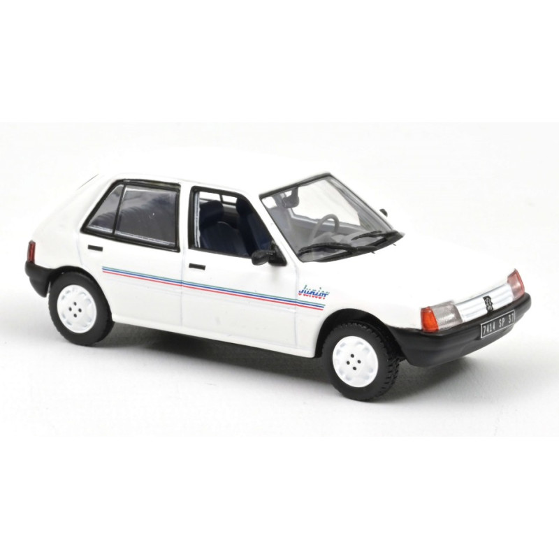 1:43 Norev Peugeot 205 5 P Junior