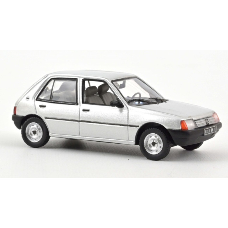 1:43 Norev Peugeot 205 GL 1988 Futura Grigio