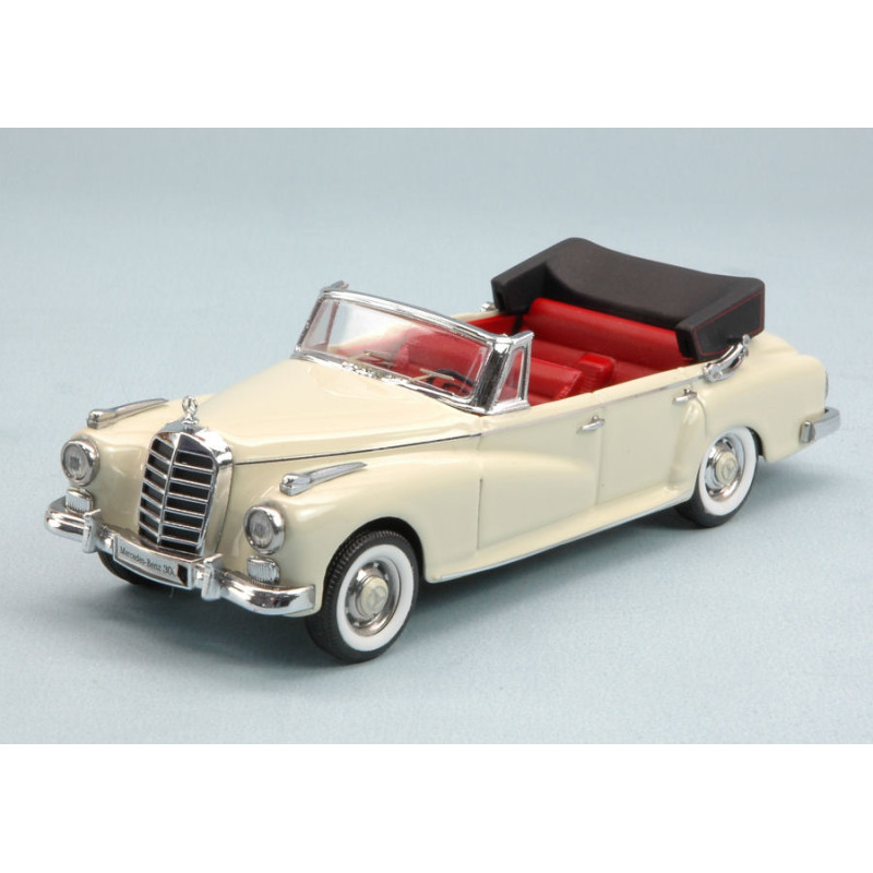 1:43 Rio Mercedes 300 D 1958 Cabrio Bianco