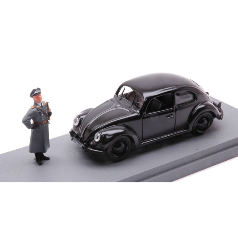 1:43 Rio VW KDF Wagen 1941 With Figure