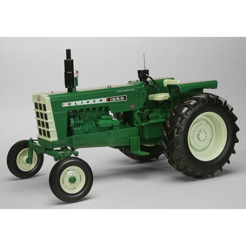 1:16 Speccast Oliver 1650 Wide Front Diesel Tractor With Radio