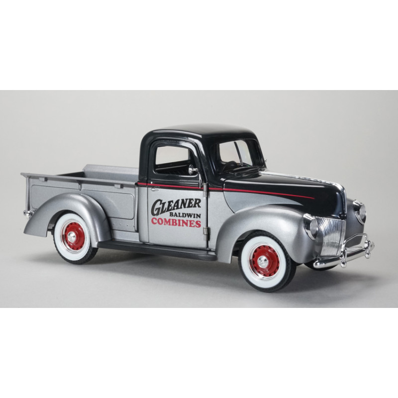 1:25 Speccast Ford Pick UP 1940 Gleaner