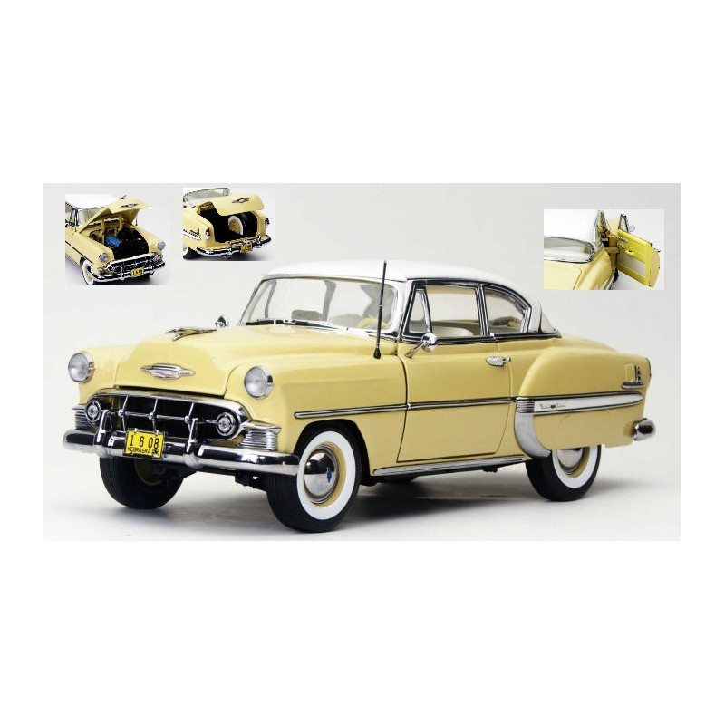 1:18 Sunstar Chevrolet BEL AIR H.top Coupe With Bianco Roof 1953 Rosso/giallo