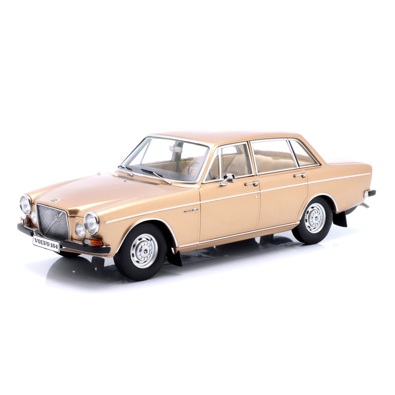 1:18 Triple 9 Volvo 164 1970 Oro Metallizzato