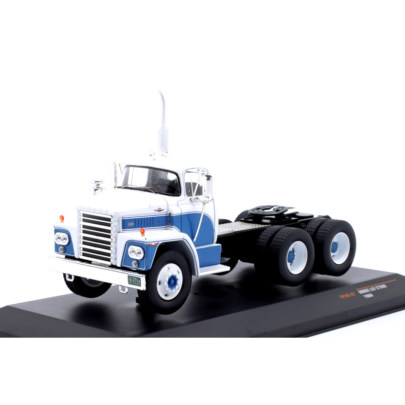 1:43 Ixo Model Dodge LCF CT 9000 1960 Bianco/blu