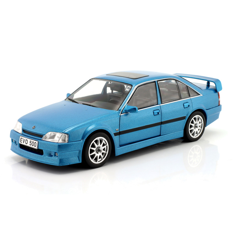 1:24 Whitebox Opel Omega Evolution 500 Metallizzato Blu