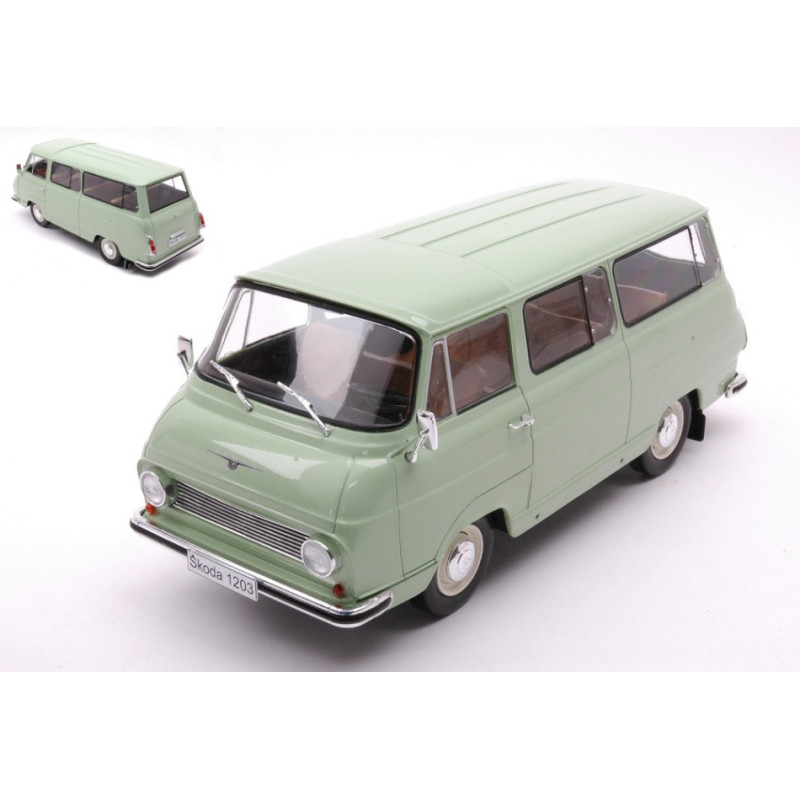 1:24 Whitebox Skoda 1203 1968 Verde Chiaro