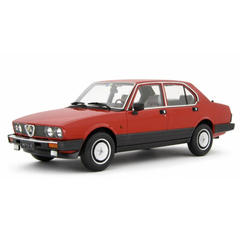 1:18 Laudo Racing Alfetta 2.0I Quadrifoglio ORO 1983-84 Alfa Rosso