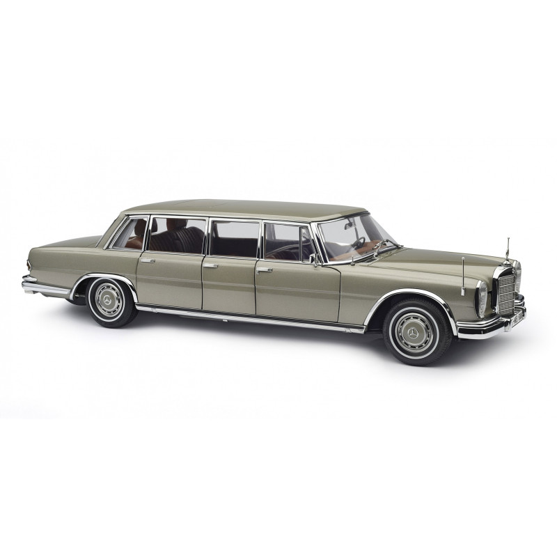 1:18 CMC Mercedes 600 Pullman W100 1963 Oro Metallizzato