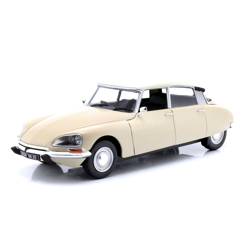 1:18 Solido Citroen DS Special 1976 Beige