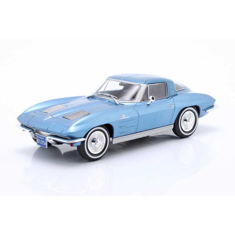 1:24 Whitebox Chevrolet Corvette (C2) Stringray 1963 Blu