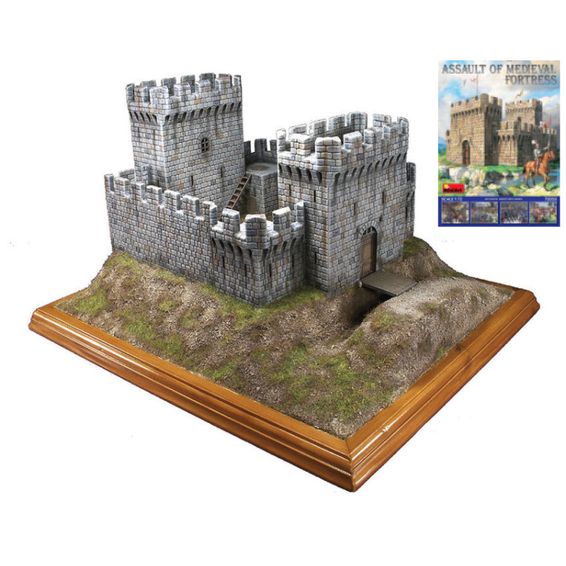 1:72 Miniart Assault OF Medieval Fortress KIT